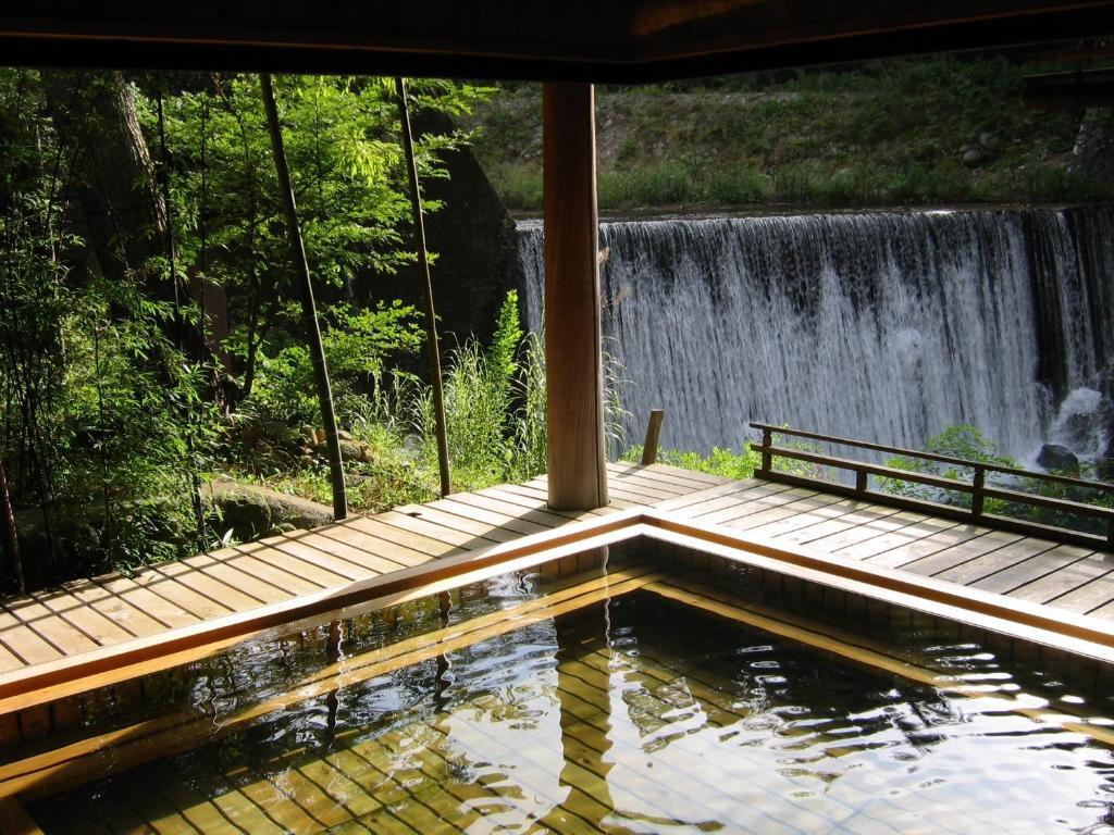 赫塔格酒店 Higashiagatsuma 外观 照片